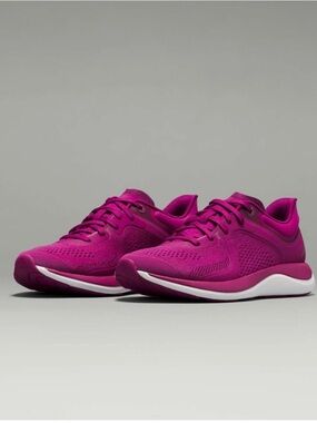 Lululemon Chargefeel Low Womens Workout Shoe